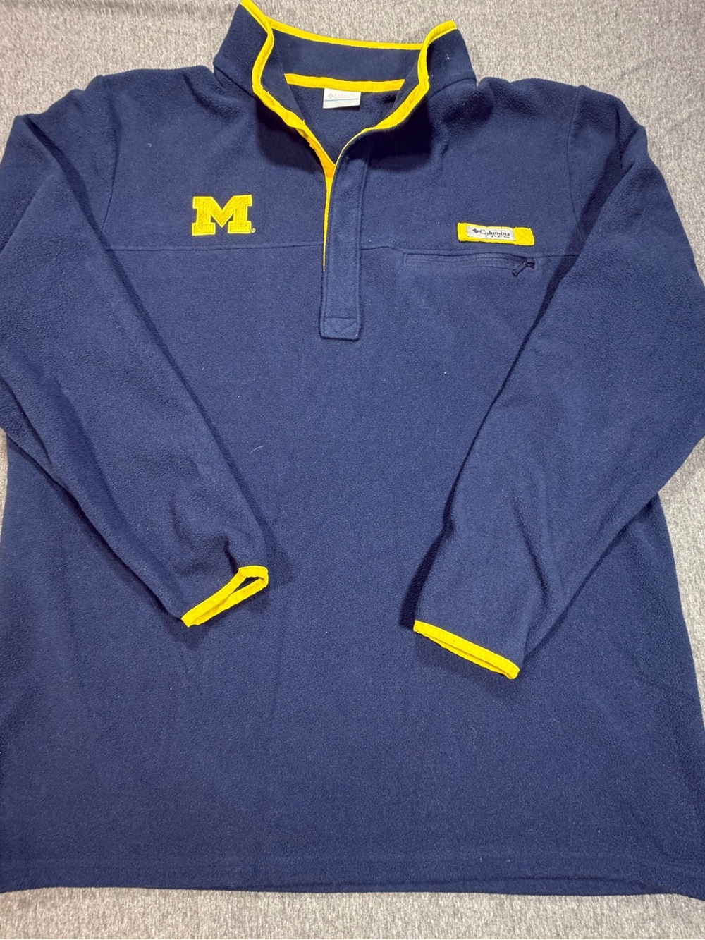 University of Michigan Wolverines Mens XL Columbia Fleece Pullover Blue Snap